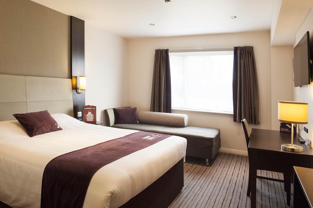 Premier Inn Bath City Centre Room photo