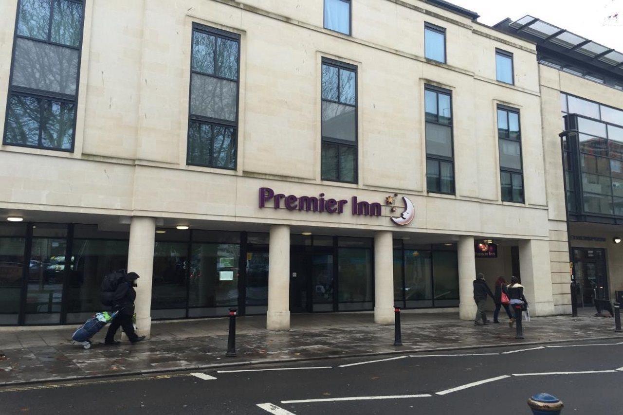 Premier Inn Bath City Centre Exterior photo